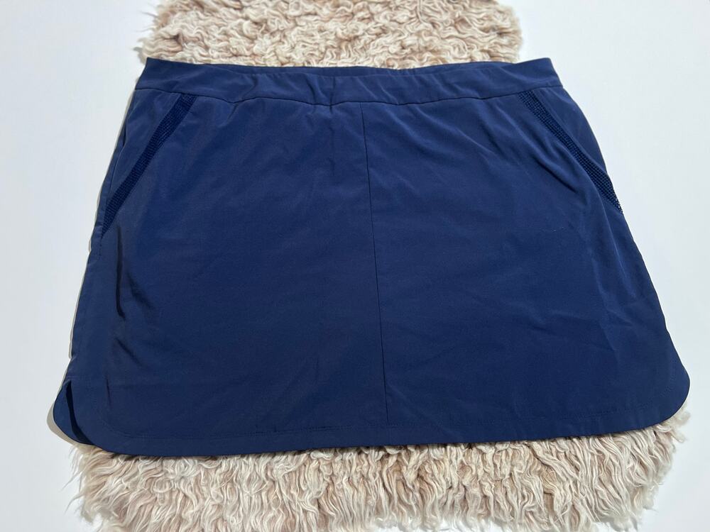 Sunday women’s navy blue skort - Picture 1 of 10